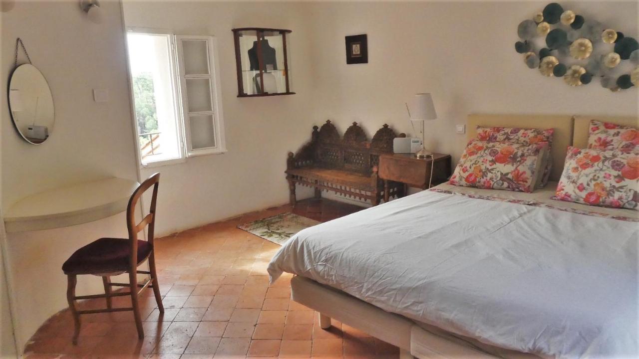 La Cachette Centre Village Roussillon en Isere Екстериор снимка